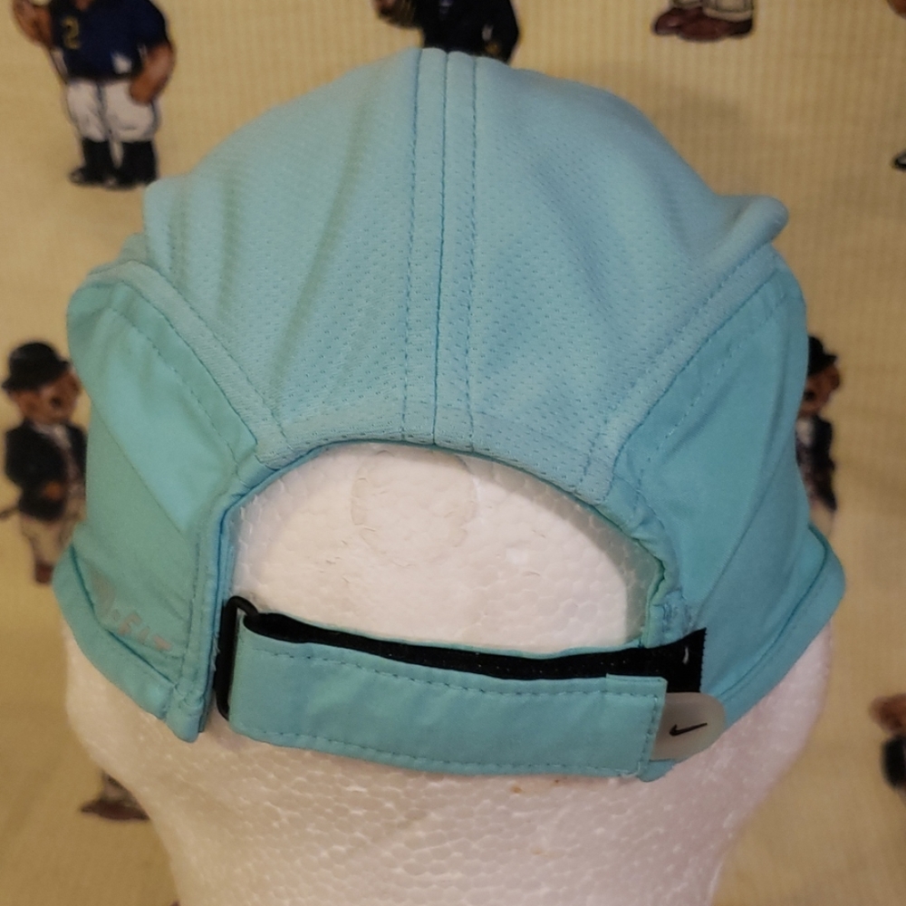 nike hat - Picture 3 of 5